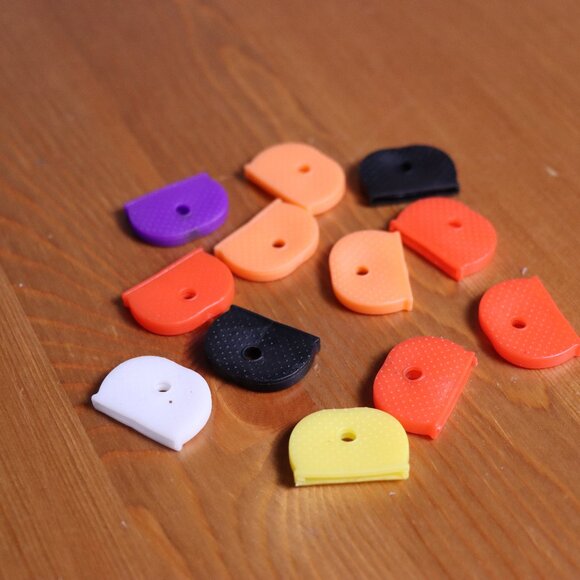 12 plastic key covers, flexible plastic, approx 1" wide - Picture 4 of 4